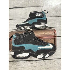 NIKE Air Griffey Max 1 Black Freshwater 2021 Kids Size 2.5Y Womens 4 DO1386-001